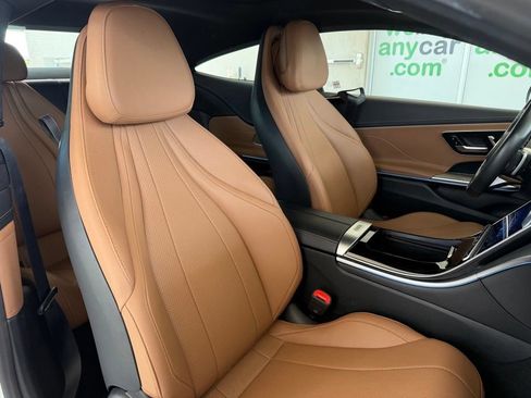 Used 2025 Mercedes-Benz CLE 300 4MATIC Coupe w/ AMG Line image 24