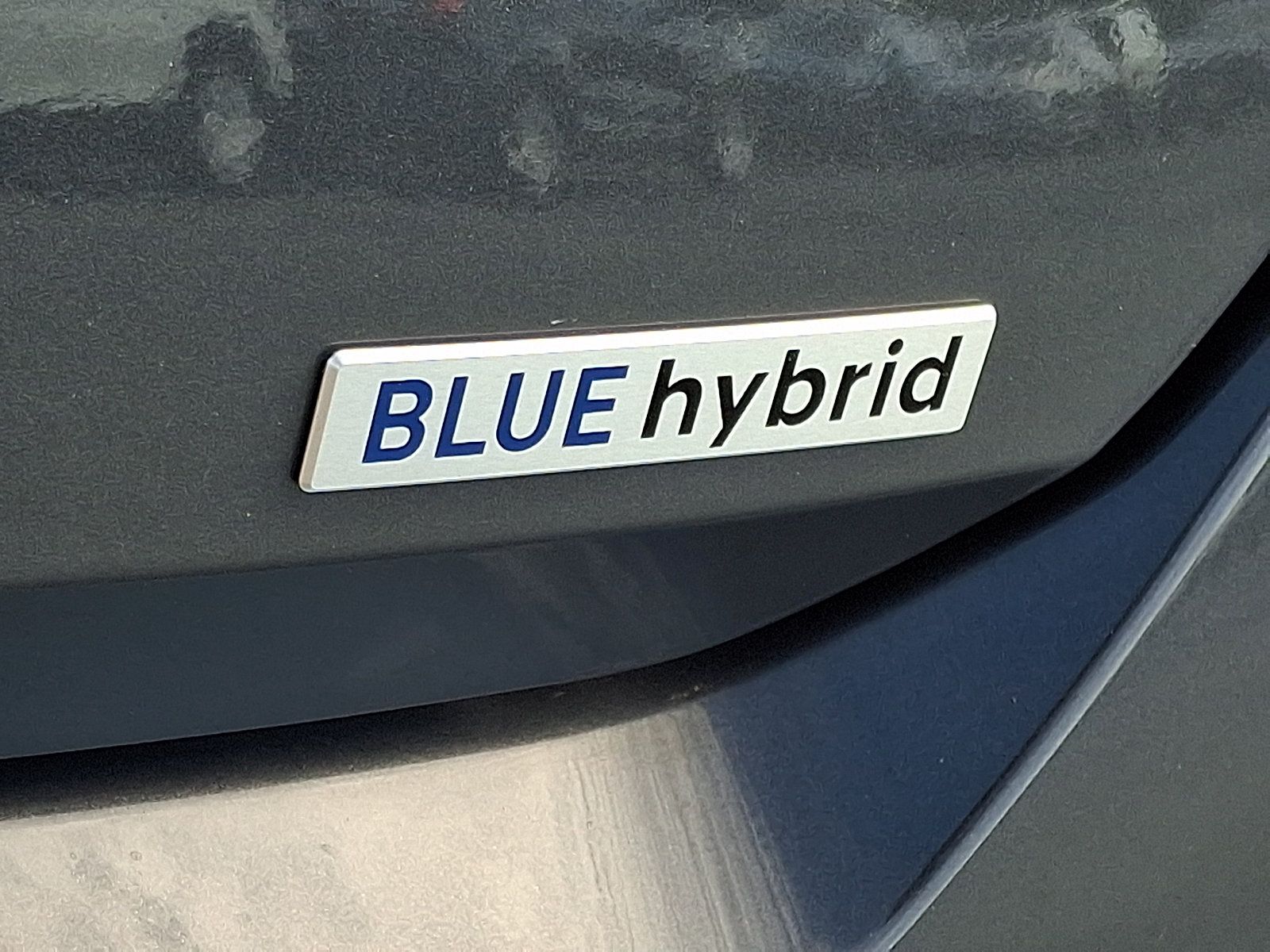 Used 2026 Hyundai Elantra Hybrid FWD image 30