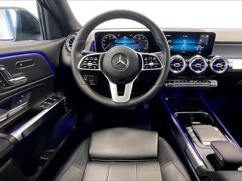 Certified 2021 Mercedes-Benz GLB 250 4MATIC image 5