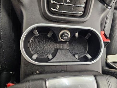 Used 2016 Porsche Cayenne AWD 4dr image 21