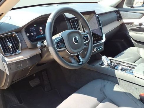 Used 2026 Volvo XC90 B6 Plus AWD/4WD image 6