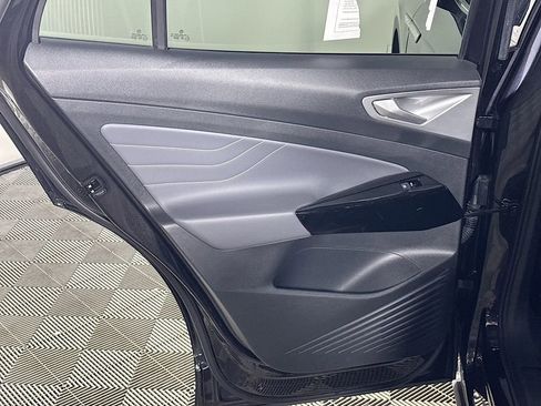 Certified 2023 Volkswagen ID.4 Pro S image 21