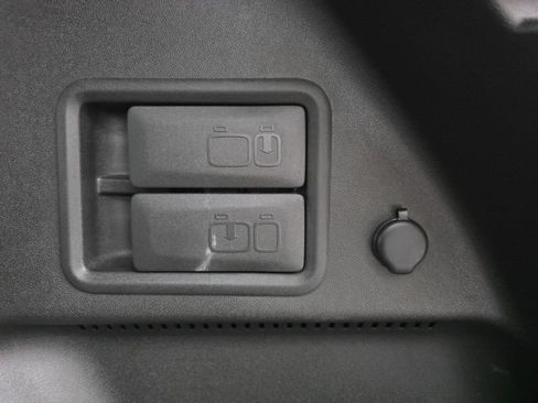 Certified 2020 Chevrolet Equinox LT w/ Driver Convenience Package FWD image 49