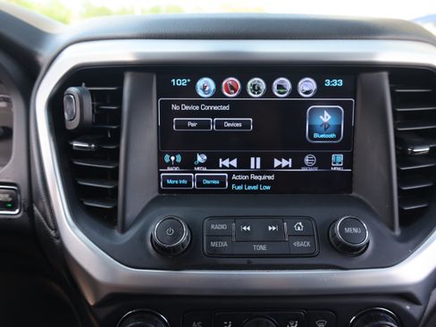 Used 2018 GMC Acadia SLT FWD image 16
