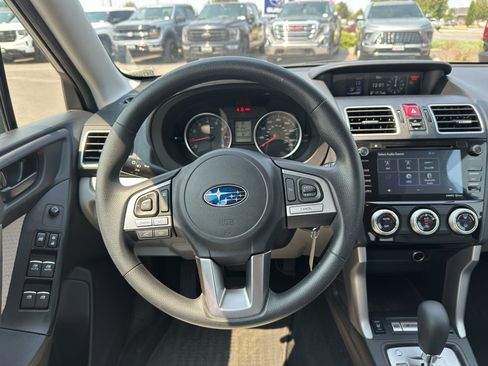 Used 2017 Subaru Forester 2.5i Premium w/ All-Weather Package AWD/4WD image 20