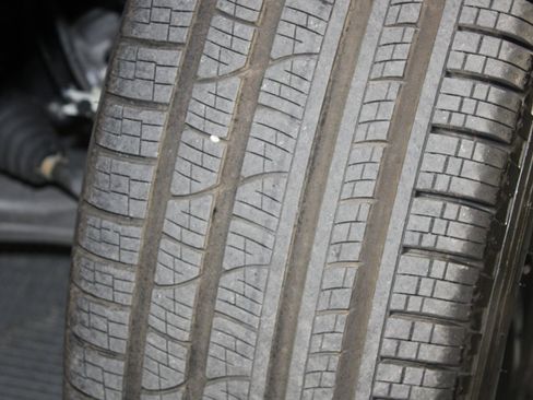 Used 2025 Jeep Grand Cherokee Limited w/ Black Appearance Package image 24