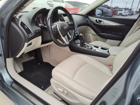 Used 2019 INFINITI Q50 Luxe image 2