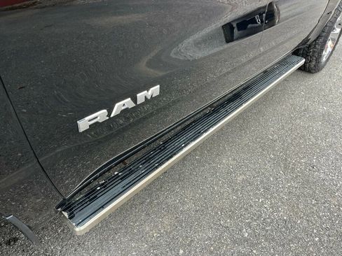 Used 2019 RAM 1500 Big Horn image 15