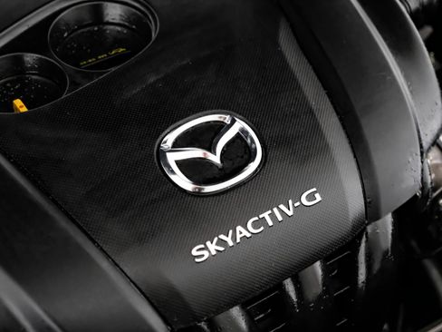 Used 2021 MAZDA MAZDA3 s image 50