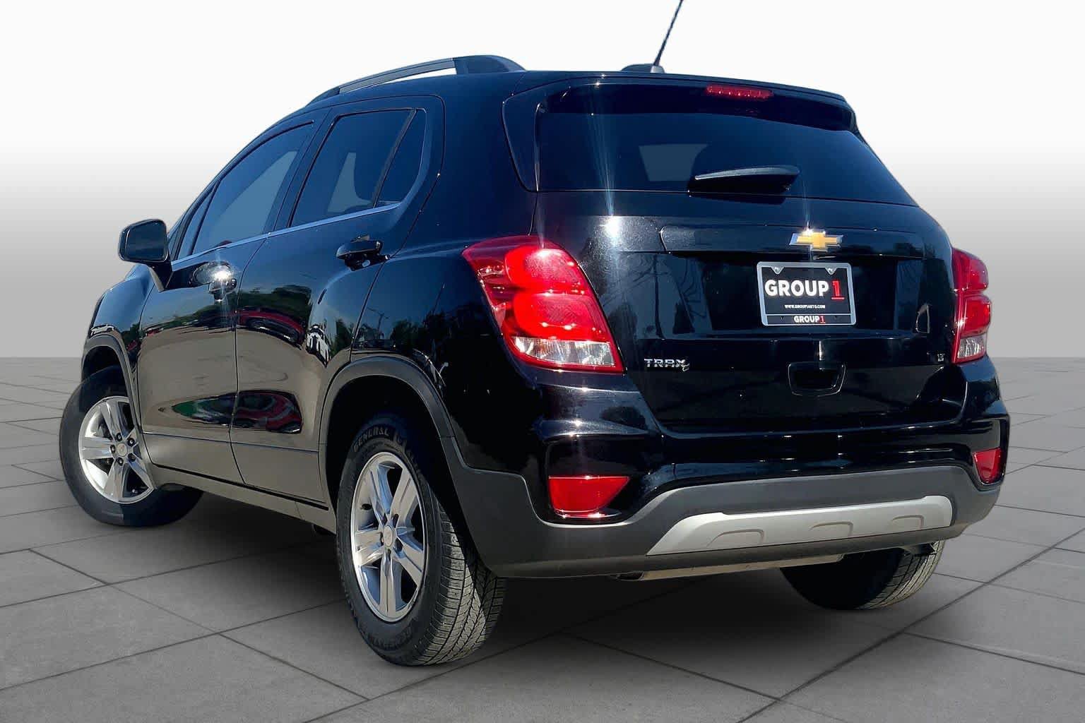 Used 2019 Chevrolet Trax LT FWD image 12