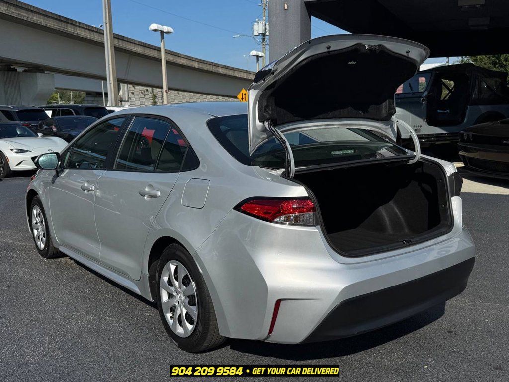 Used 2023 Toyota Corolla LE FWD image 28