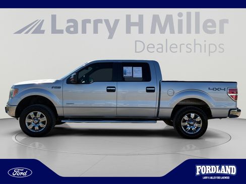 Used 2011 Ford F150 XLT w/ XLT Chrome Pkg AWD/4WD image 2