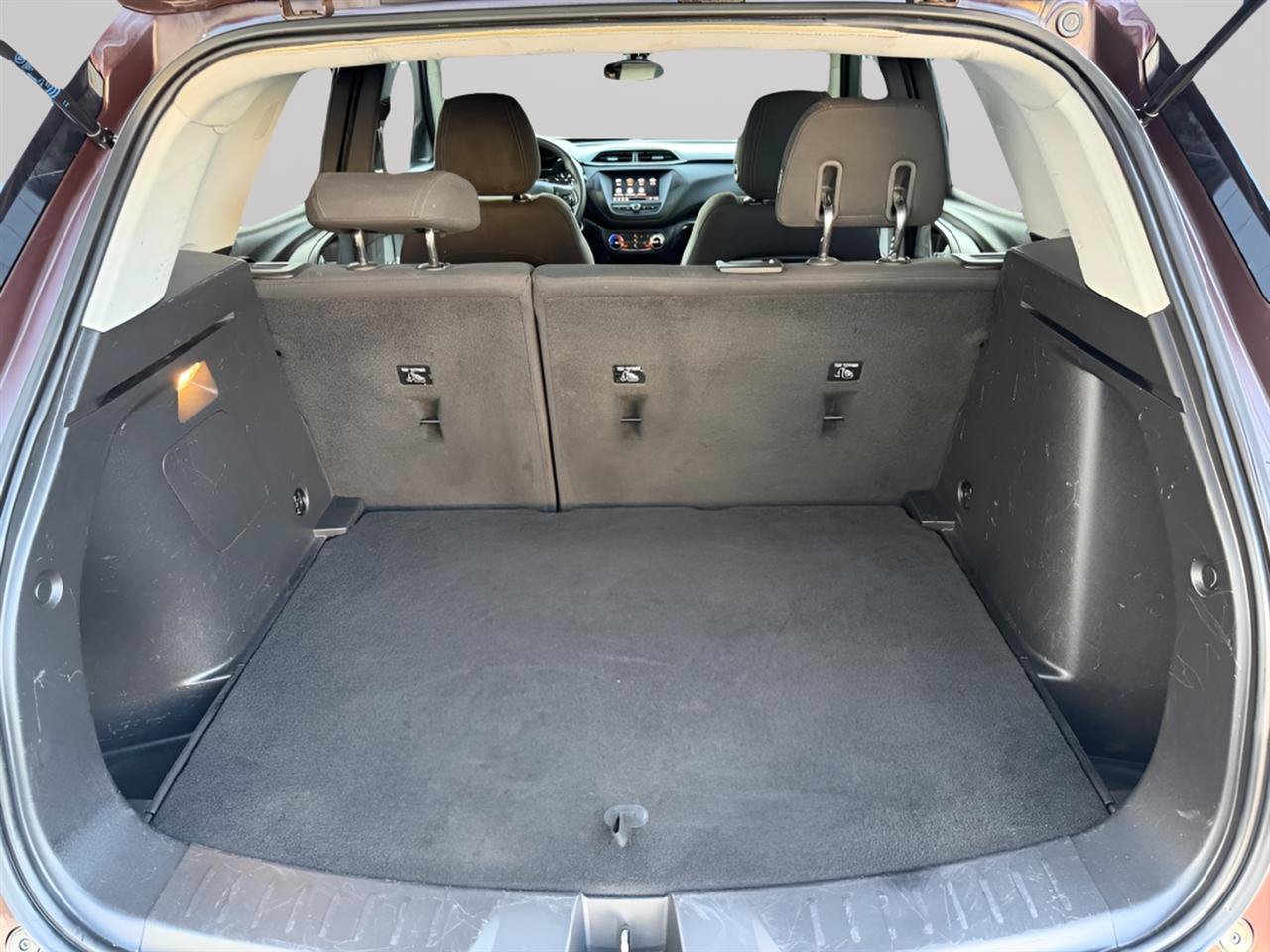 Used 2022 Chevrolet TrailBlazer LT AWD/4WD image 27