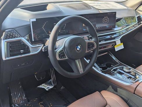 Used 2026 BMW X5 xDrive40i w/ Executive Package AWD/4WD image 3