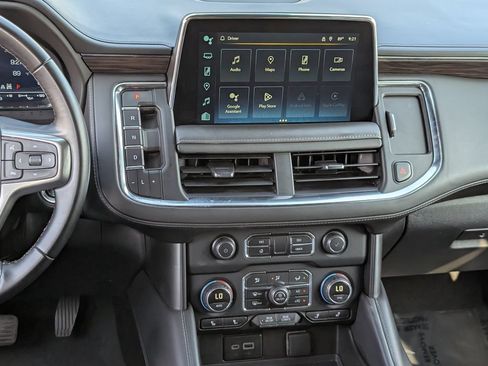 Used 2024 Chevrolet Tahoe LT AWD/4WD image 12