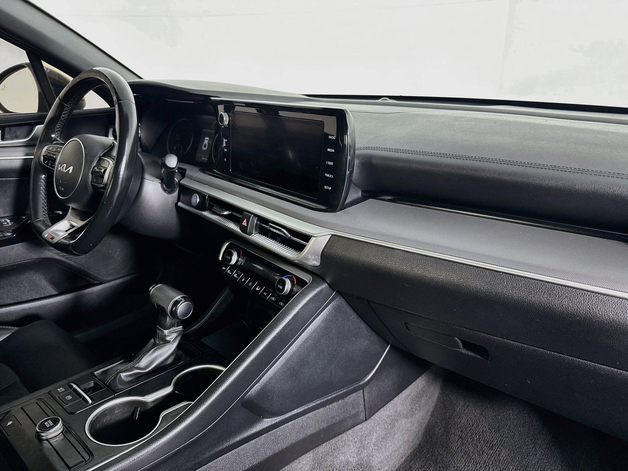 Used 2022 Kia K5 GT-Line FWD image 43