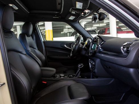 Used 2017 MINI Cooper Clubman image 23