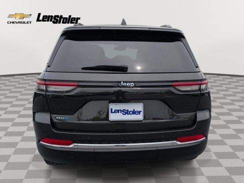 Used 2023 Jeep Grand Cherokee 4WD 4xe image 4