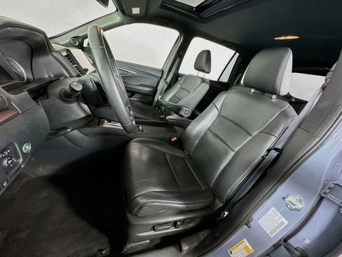 Used 2023 Honda Passport EX-L image 12
