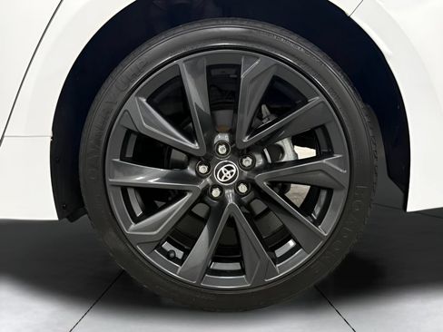 Used 2024 Toyota Corolla SE FWD image 29