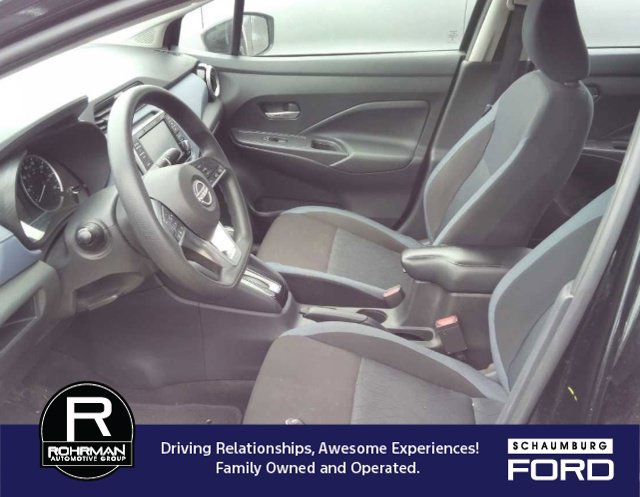 Used 2024 Nissan Versa SV FWD image 5