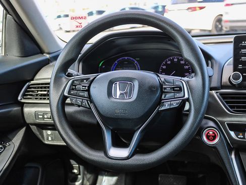 Used 2020 Honda Accord Hybrid image 15