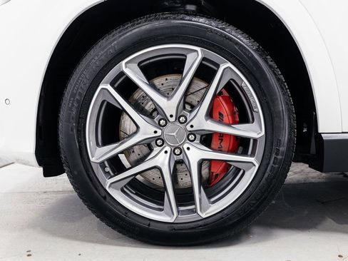 Used 2025 Mercedes-Benz GLE 63 AMG S image 41