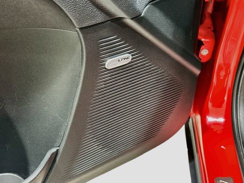 Used 2023 Dodge Challenger R/T RWD image 18