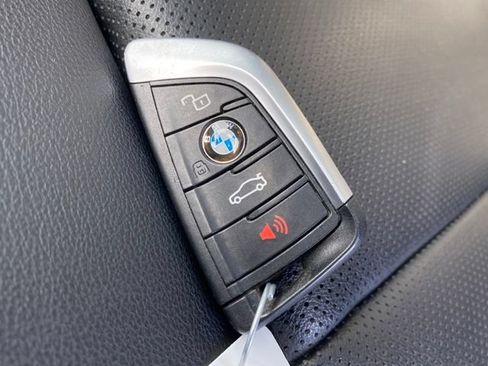 Used 2023 BMW X3 xDrive30i AWD/4WD image 25