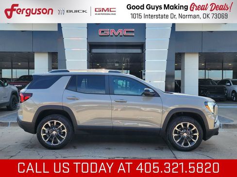 New 2027 GMC Terrain Elevation w/ Elevation Premium Package FWD image 3