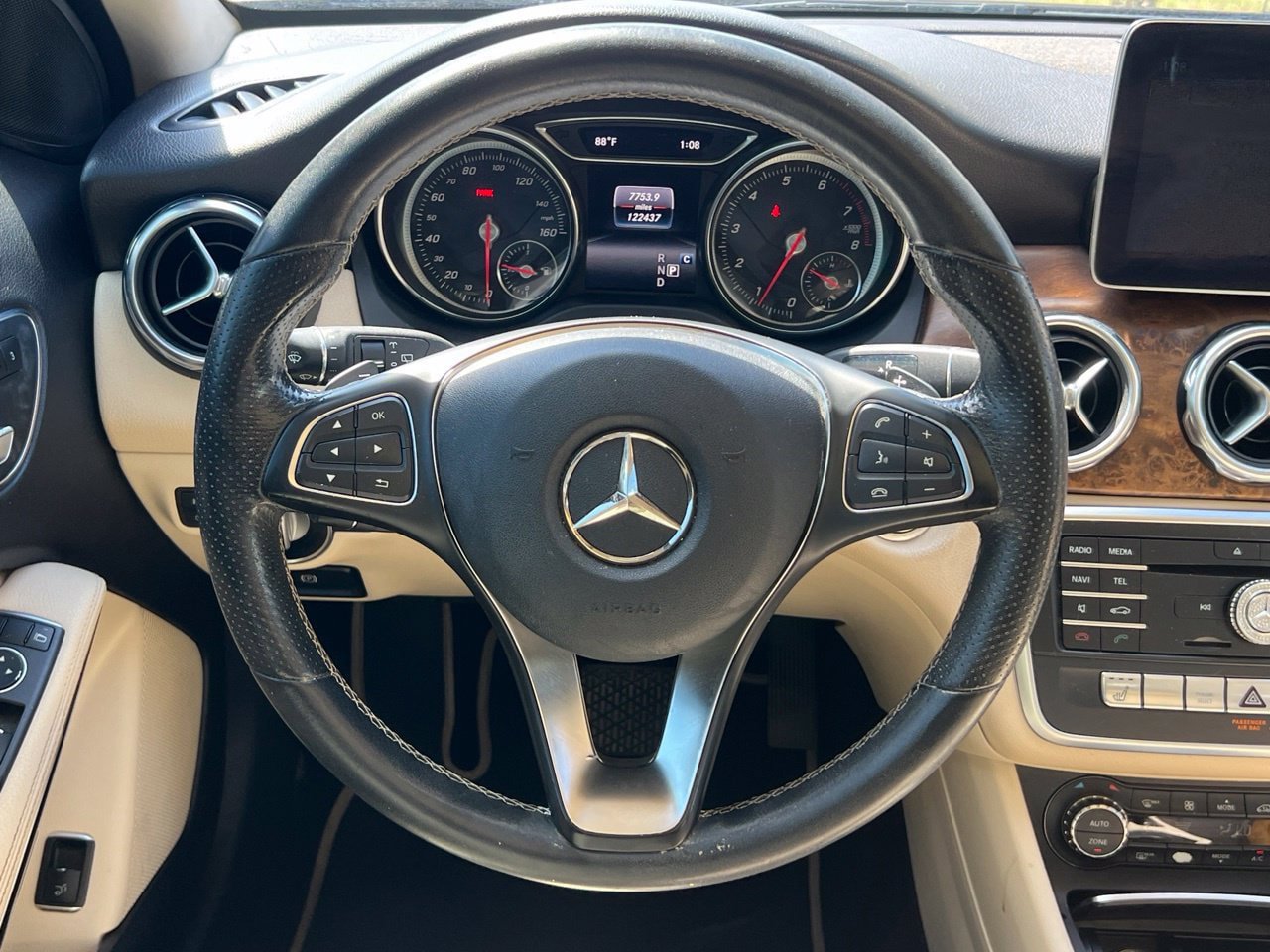 Used 2019 Mercedes-Benz GLA 250 image 15