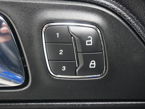 Used 2017 Ford Mustang GT Premium w/ Equipment Group 401A RWD image 15