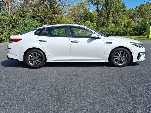 Used 2020 Kia Optima LX image 7