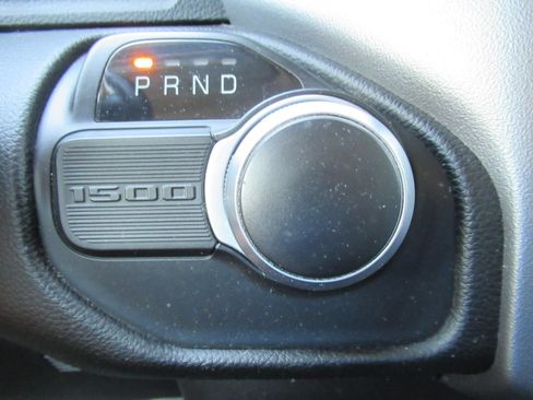 Used 2020 RAM 1500 Big Horn RWD image 27
