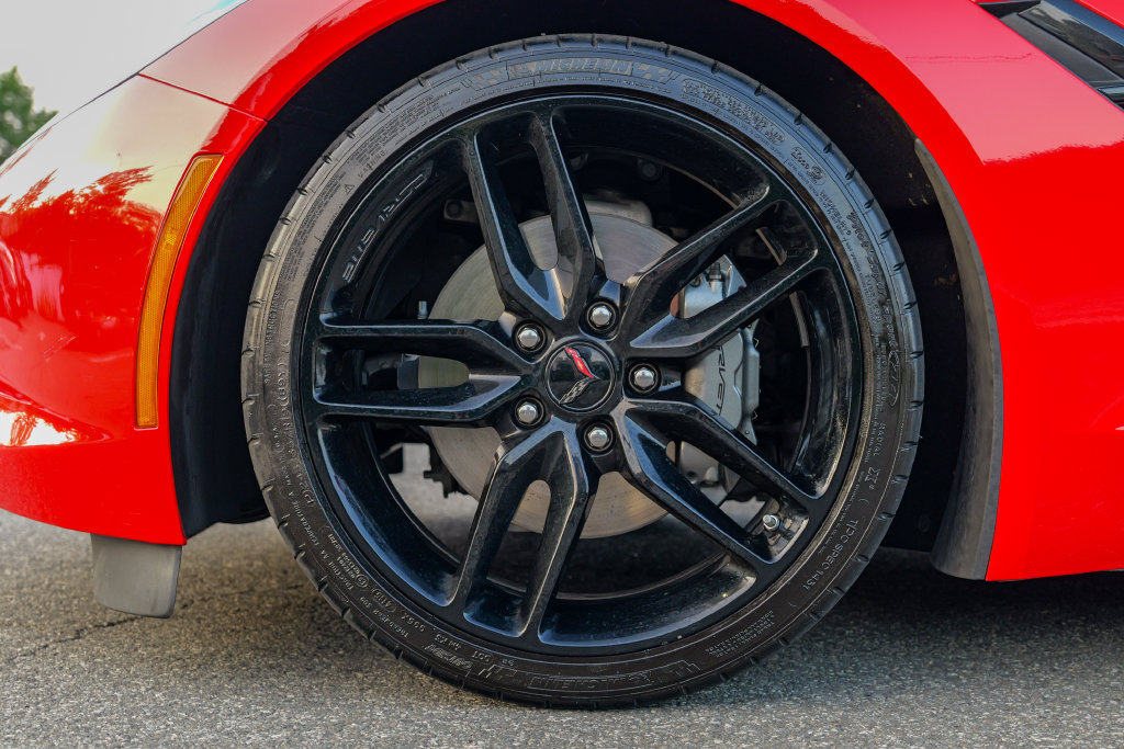 Used 2016 Chevrolet Corvette Stingray Coupe RWD image 18