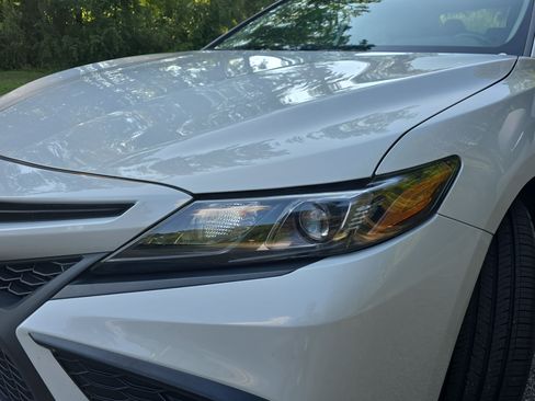 Used 2024 Toyota Camry SE FWD image 30