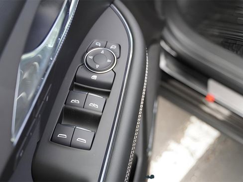 New 2026 Buick Envision Sport Touring image 21