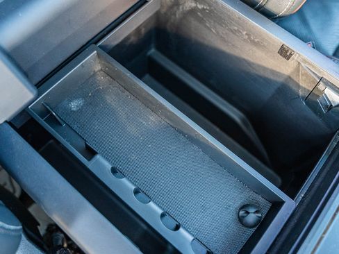 Certified 2022 Ford F150 Lariat w/ Equipment Group 502A High image 12