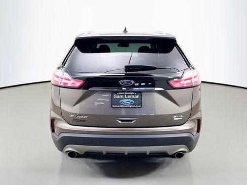 Certified 2019 Ford Edge SEL w/ Equipment Group 201A FWD image 6