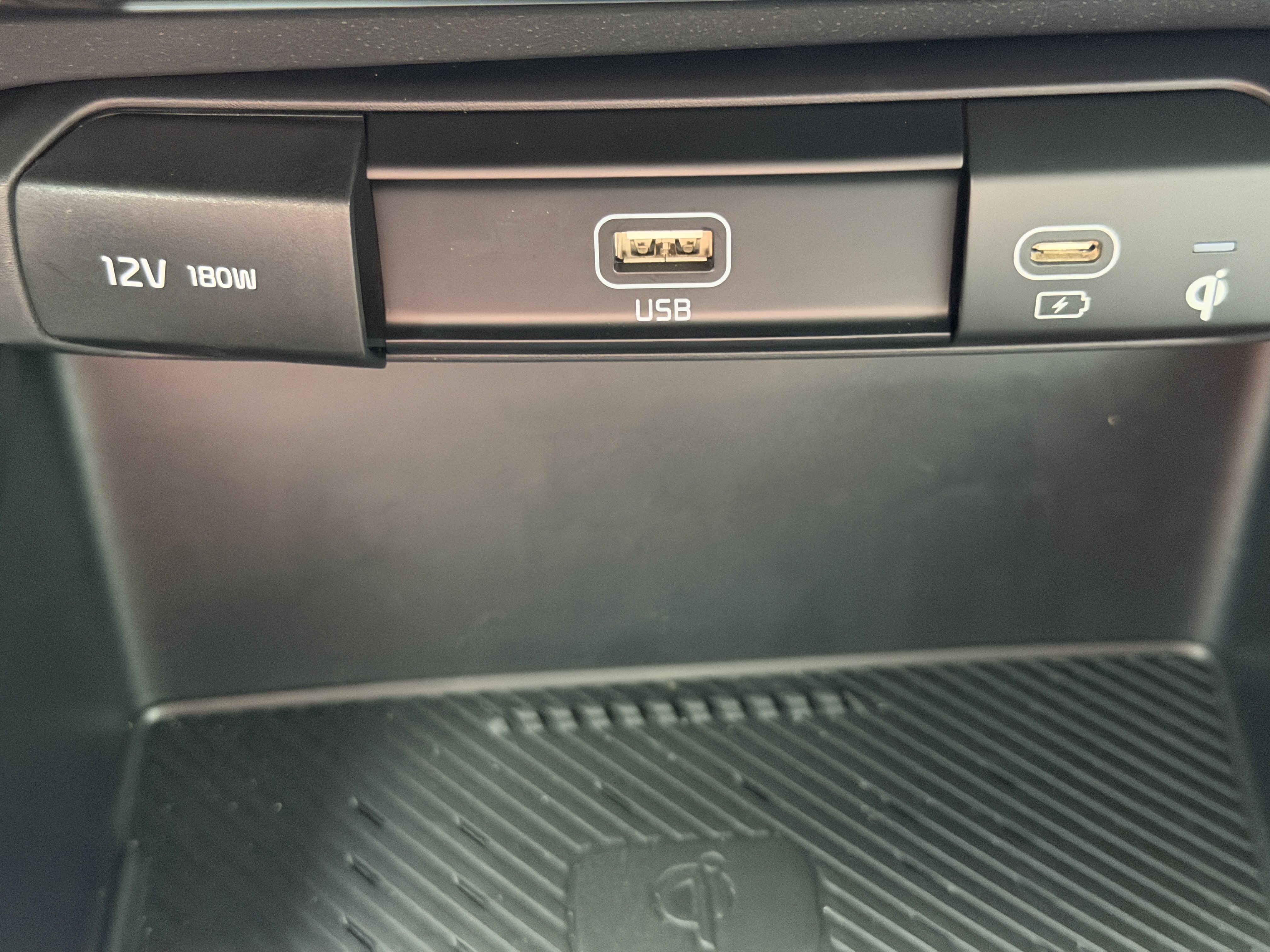 Certified 2024 Kia Niro EX Touring FWD image 22