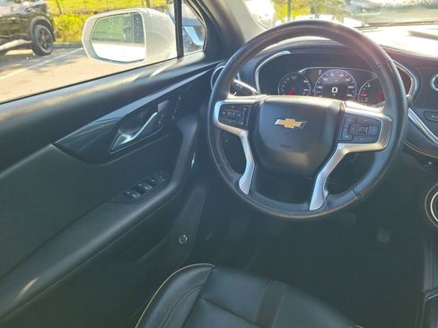 Used 2020 Chevrolet Blazer Premier w/ Driver Confidence II Package FWD image 19