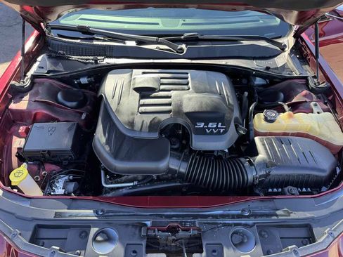 Used 2016 Chrysler 300 C image 45