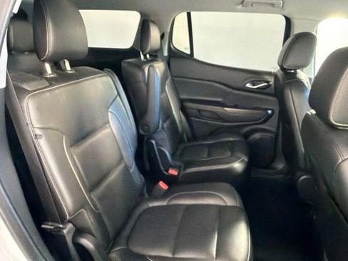 Used 2019 GMC Acadia SLT AWD/4WD image 30