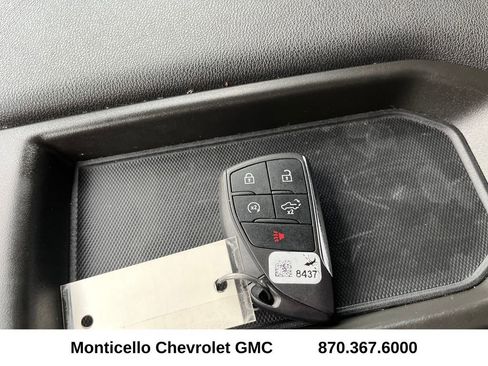 Used 2023 Chevrolet Silverado 1500 LT image 22
