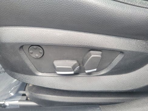 Used 2013 BMW 528i xDrive Sedan image 21