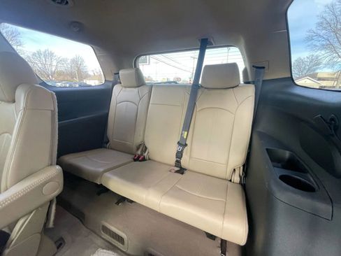 Used 2010 GMC Acadia SLT image 20