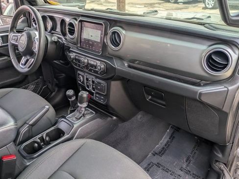 Used 2023 Jeep Wrangler Unlimited Sahara AWD/4WD image 29