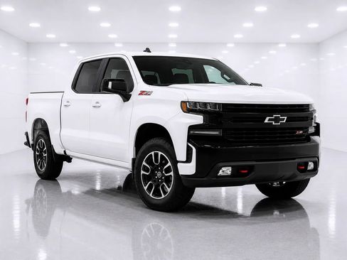 Used 2020 Chevrolet Silverado 1500 LT Trail Boss AWD/4WD image 7