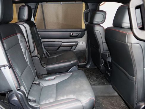 Used 2025 Toyota Sequoia TRD Pro AWD/4WD image 76