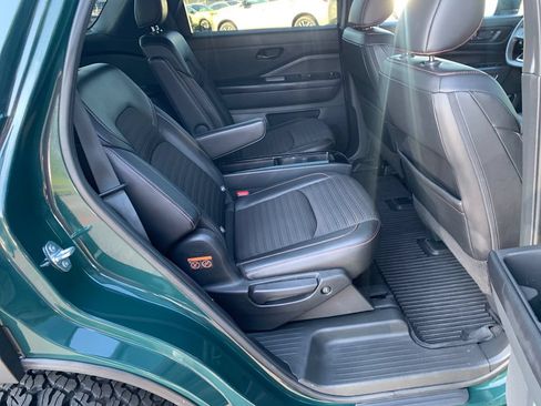 Used 2023 Nissan Pathfinder Rock Creek AWD/4WD image 29